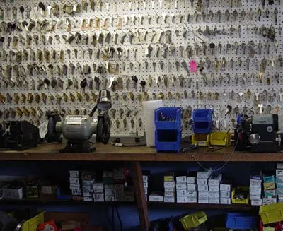 Super Locksmith Services Houston, TX 713-357-0747 - 29-8